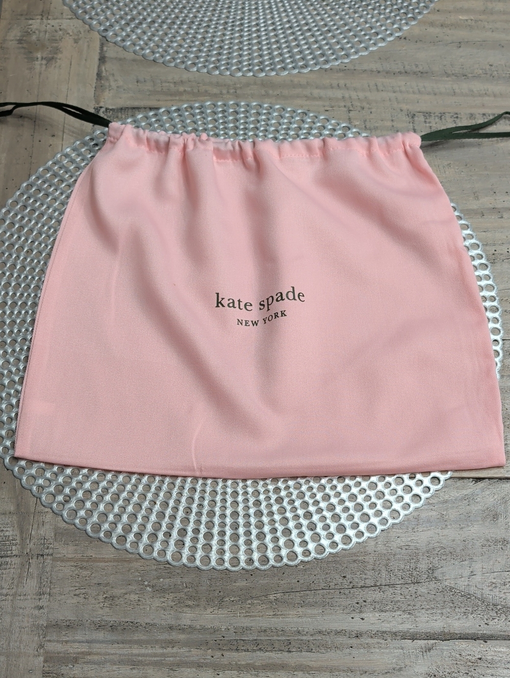 kate spade Medium Pink Drawstring Dust Bag... NEW